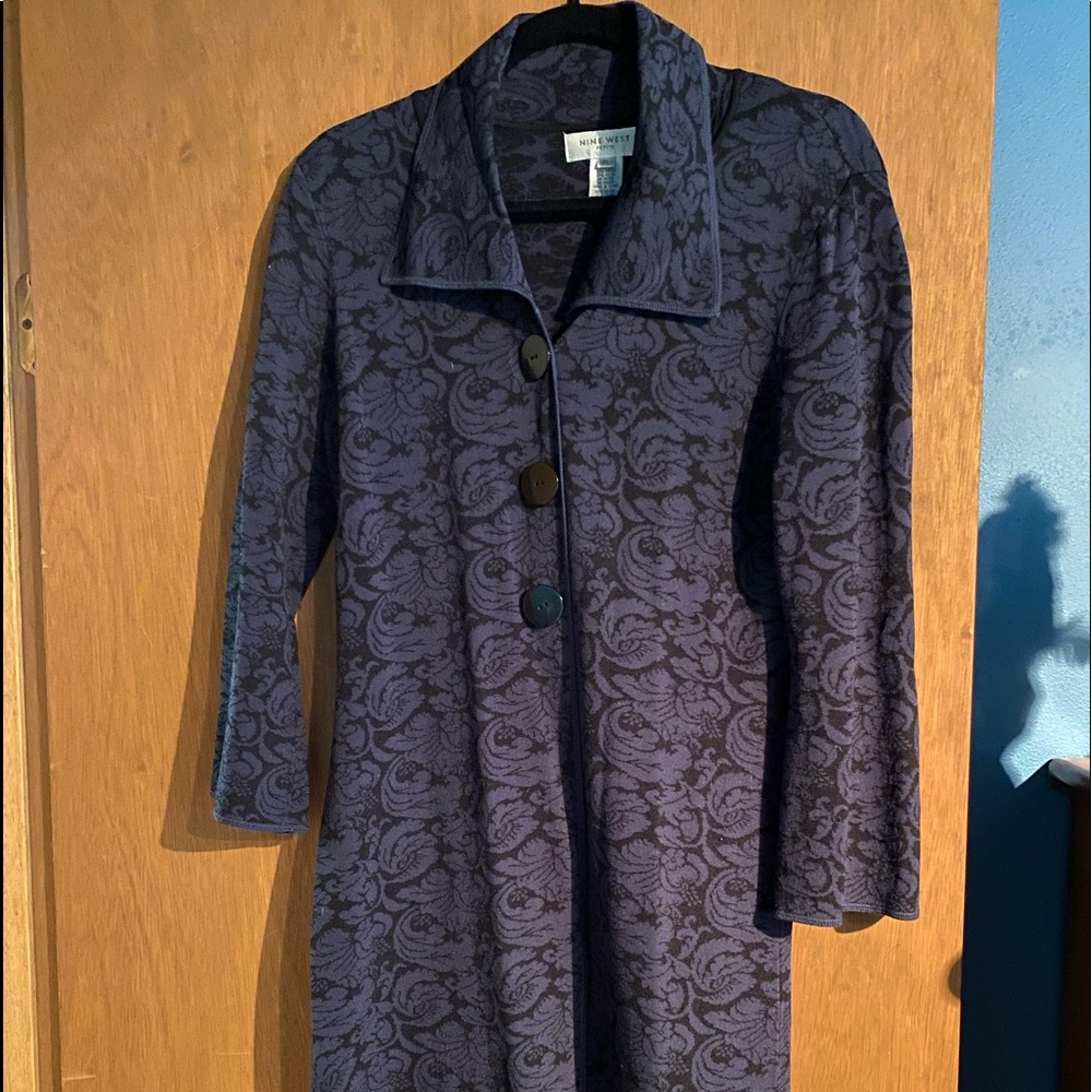 Nine West navy & black floral knee length sweater
